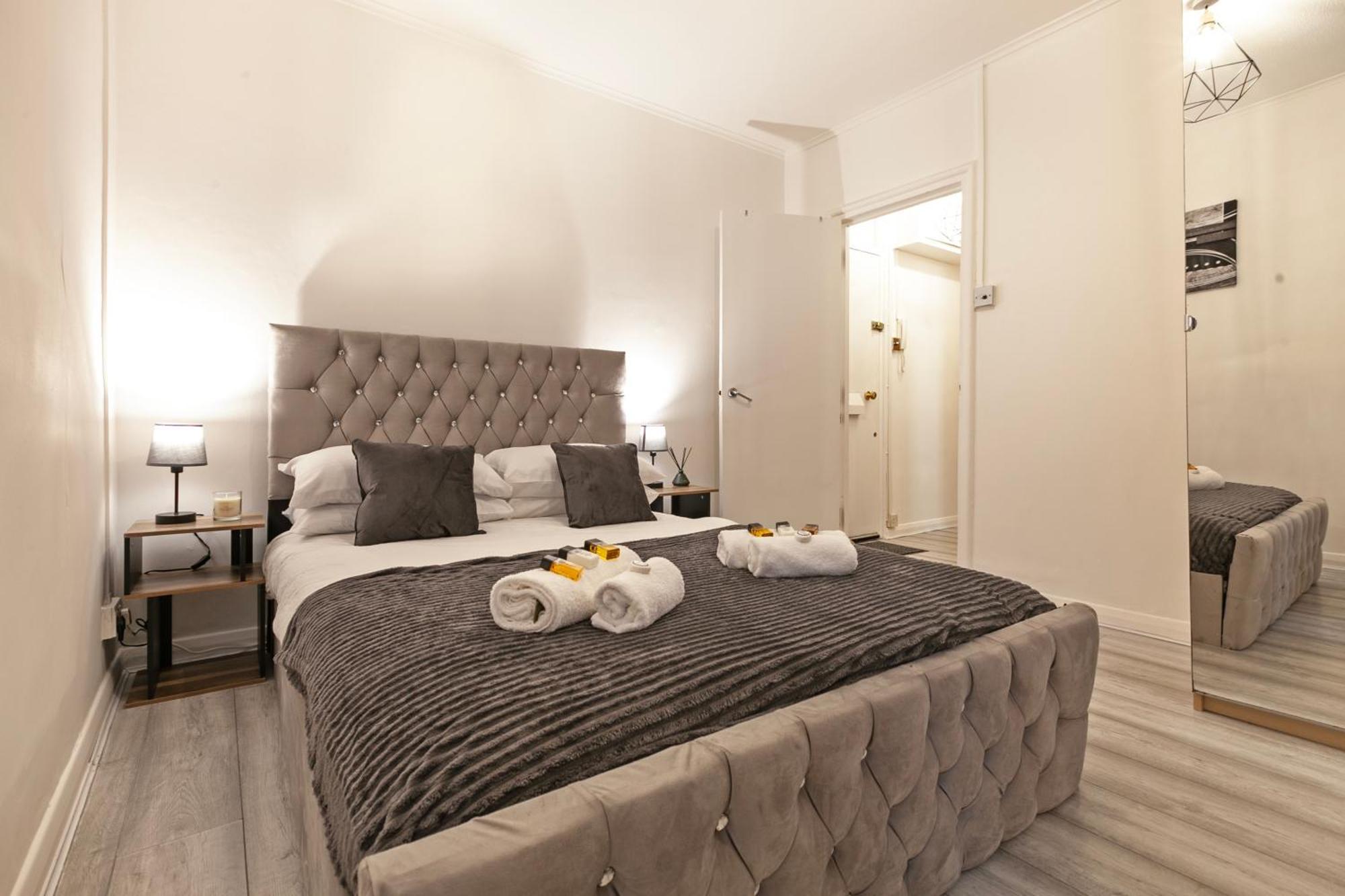 Beautiful One Bedroom Flat In Scott Ellis Gardens ลอนดอน ภายนอก รูปภาพ